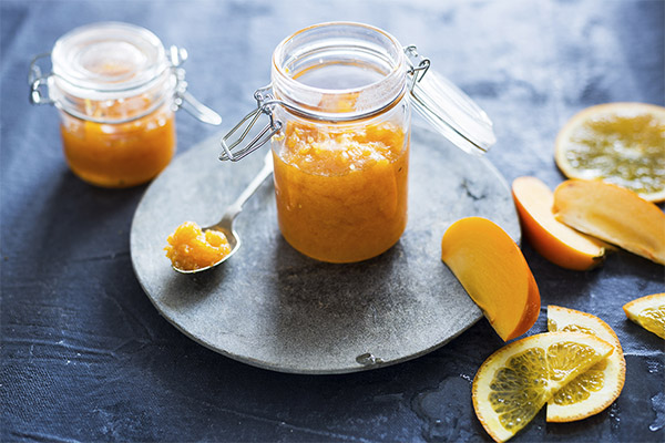 Confiture d'oranges au kaki