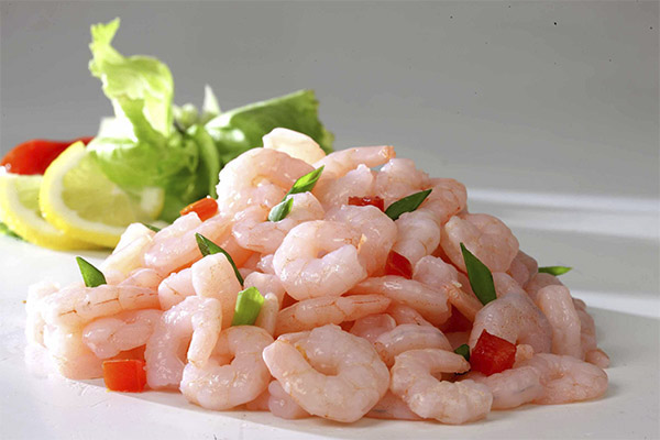 Comment bien décortiquer les crevettes
