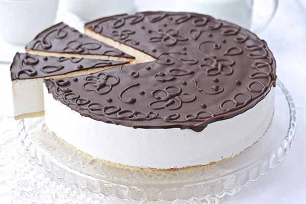 Kuchen Ptitschje Moloko