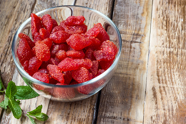 Que peut-on préparer avec des fraises séchées