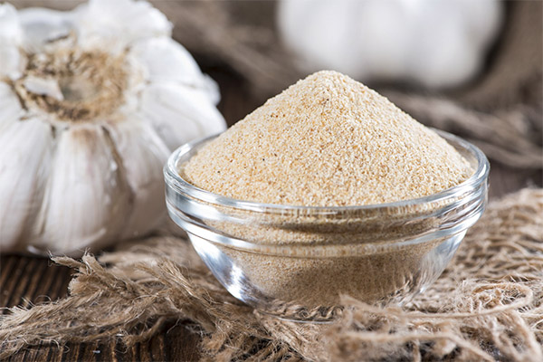 comment-faire-de-la-poudre-d-ail