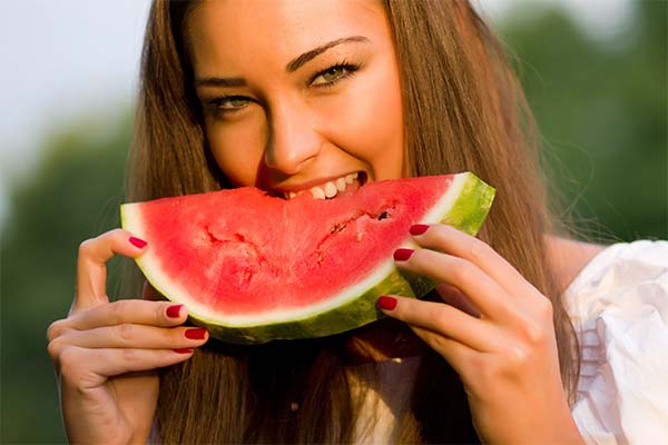 Comment introduire correctement la pastèque dans l'alimentation d'une mère qui allaite