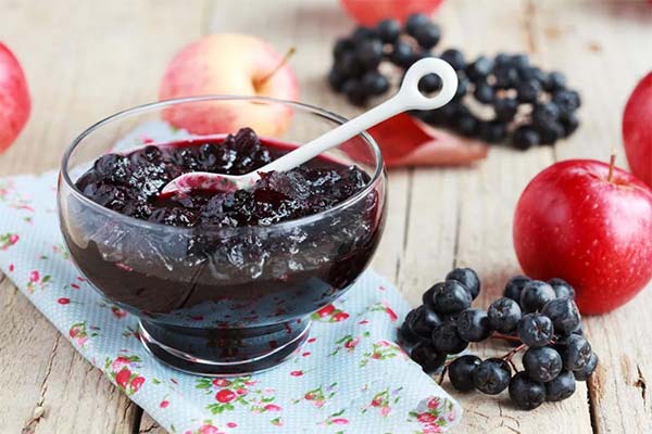 Confiture d'aronia aux pommes
