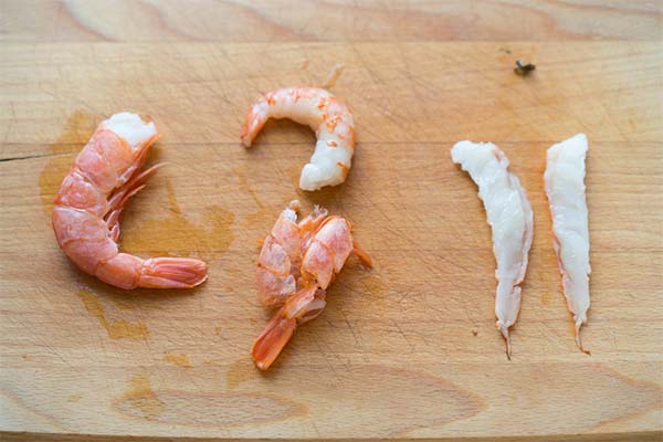 Comment bien décortiquer les crevettes
