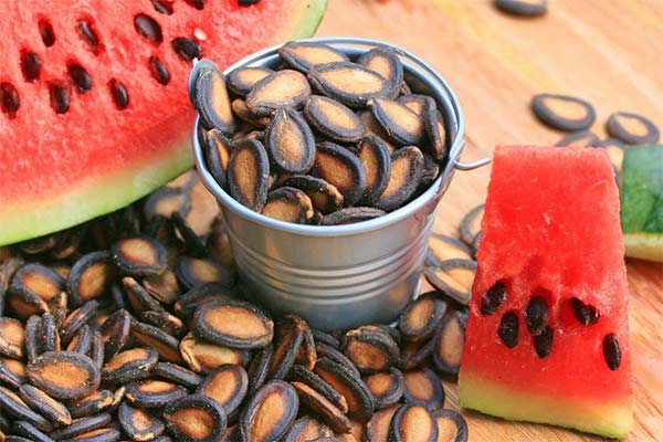 Kann man Wassermelonenkerne essen?