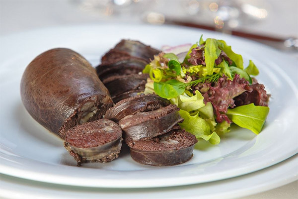 Avec quoi mange-t-on le boudin noir