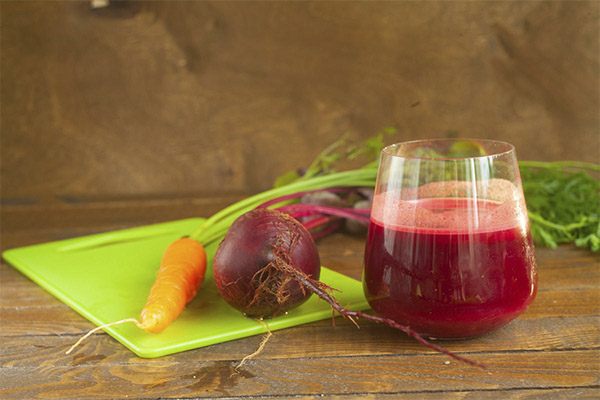 Rote-Bete-Karottensaft