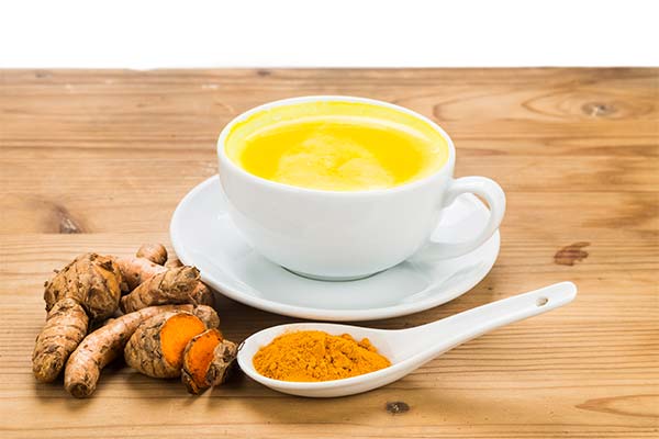 Propriétés bénéfiques du thé au curcuma