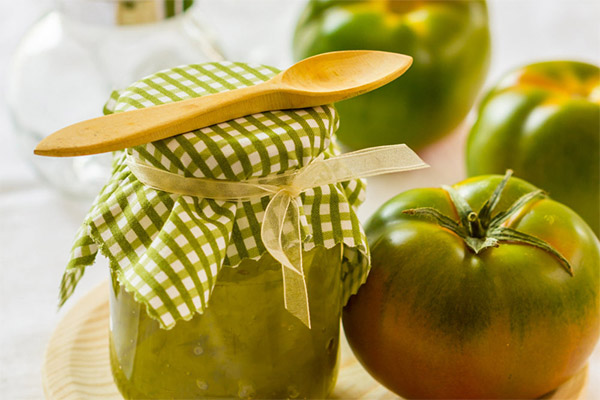 Marmelade aus grünen Tomaten