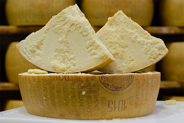 Comment choisir et conserver le fromage Parmesan