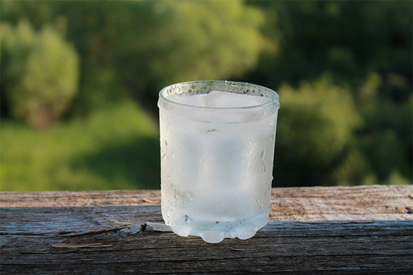 Bienfaits et inconvénients de l'eau de fonte