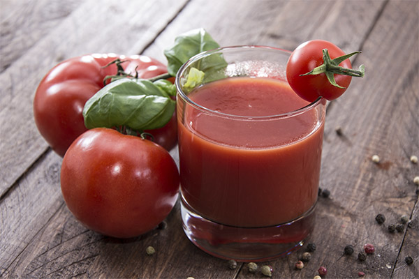 Bienfaits et inconvénients du jus de tomate