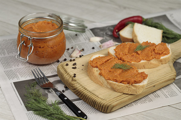 Avec quoi mange-t-on le caviar de courgettes ?