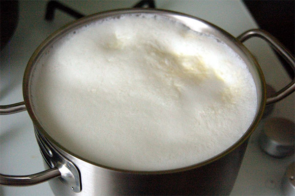 Wie lange ist gekochte Milch haltbar?