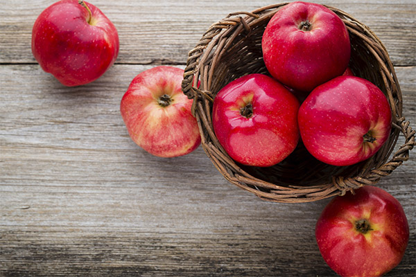 Peut-on donner des pommes aux animaux ?