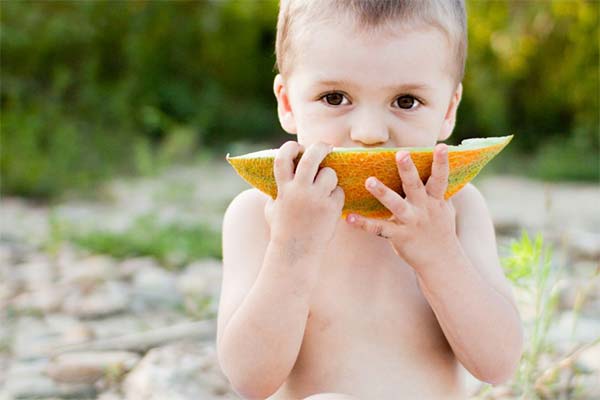 À partir de quel âge peut-on donner du melon à un enfant ?