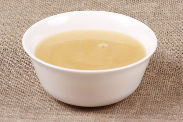 Le miel de tilleul en cosmétologie