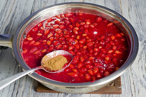 Comment faire de la confiture de fraises des bois