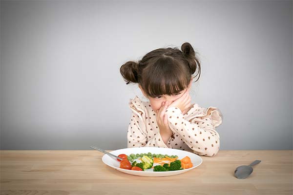 Que faire si votre enfant refuse de manger