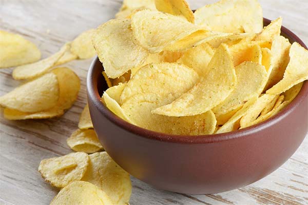 Comment préparer des chips maison saines