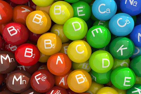 Compléments vitaminiques pour la santé des cheveux