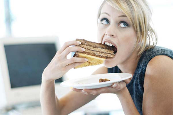 Welche Vitamine fehlen, wenn man Lust auf Süßes hat?