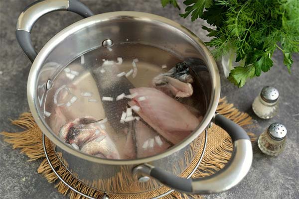 Rezept für Gelbschwanz-Fischsuppe