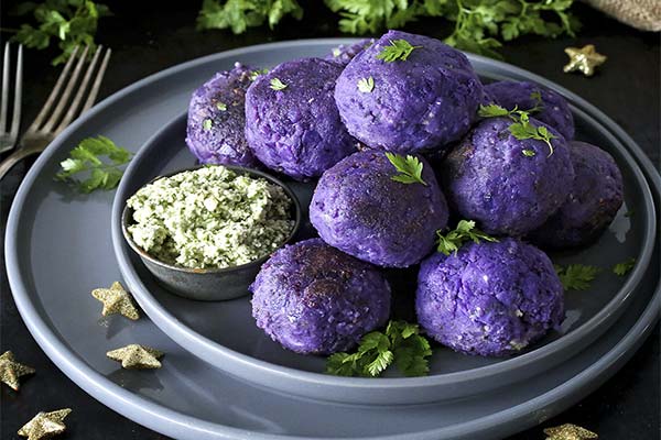 Zrazy de pommes de terre violettes