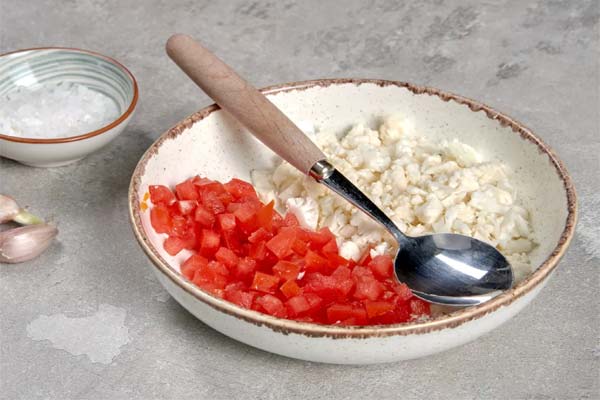 Salade diététique de chou-fleur