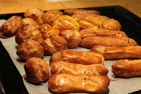 Éclairs und Profiteroles