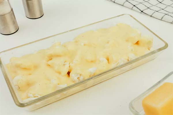 Chou en sauce fromagère
