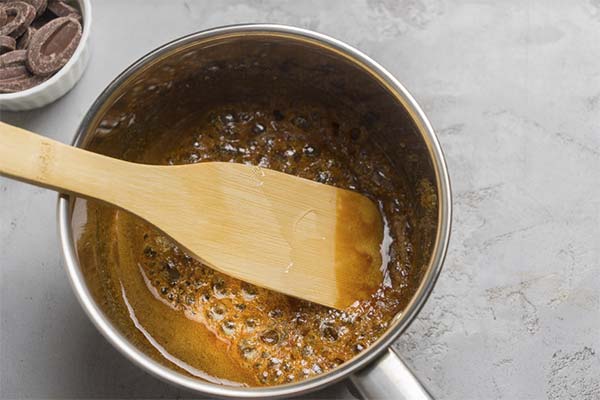 Pourquoi le caramel cristallise-t-il pendant la cuisson