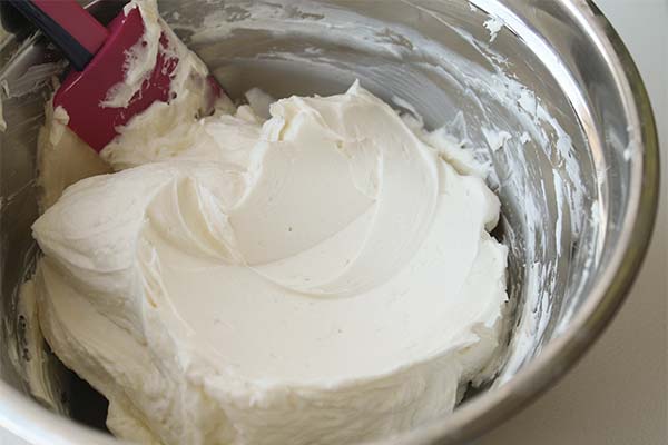 Crème cheese pour les profiteroles