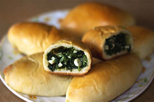 Bärlauchpasteten mit Ei