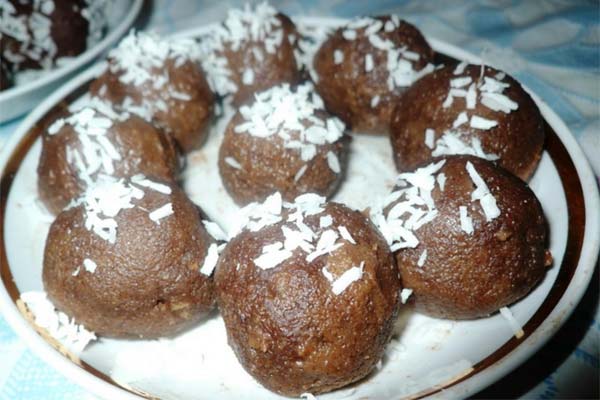 Gâteau Kartochka à base de pain rassis