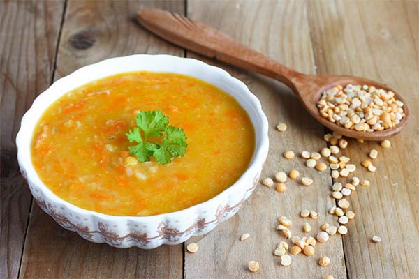 Recette classique de soupe aux pois