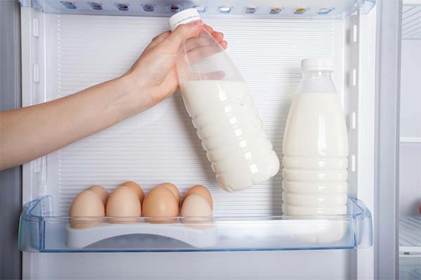 Wie lagern Sie Milch, damit sie nicht verdirbt?