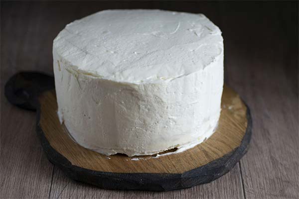 Comment isoler la pâte à sucre du fromage à la crème