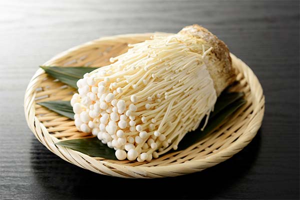 Enoki-Pilze: Nutzen und Schaden
