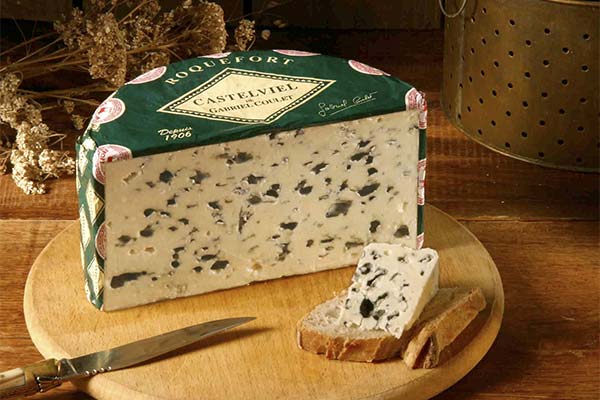 Comment bien choisir et conserver le Roquefort