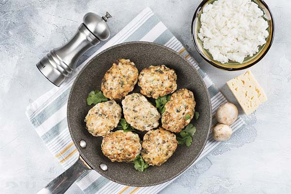 Comment retirer l'excès de sel des croquettes cuites